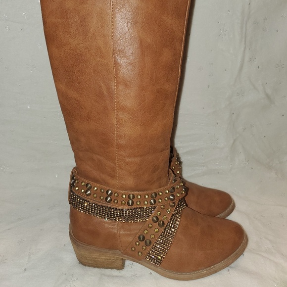 Bling Strap Boots - Picture 3 of 8